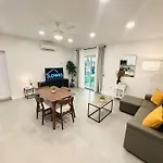 Progresso Apartments & Homes By Lowkl
